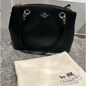 Coach purse with detachable strap